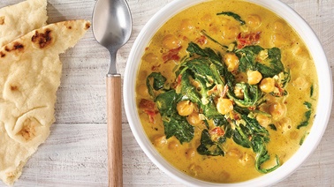 Chickpea, Spinach & Coconut Curry