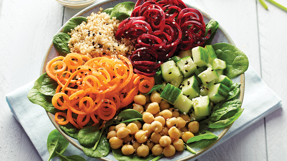  Colourful Dinner Salad with Creamy Sesame Dressing 