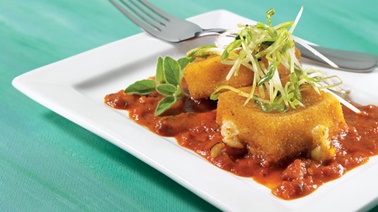 Fromage de chèvre sur coulis de tomates