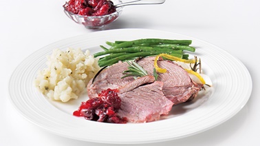 Leg of lamb and cranberry compote