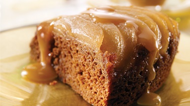 Pear upside down spice cake with caramel