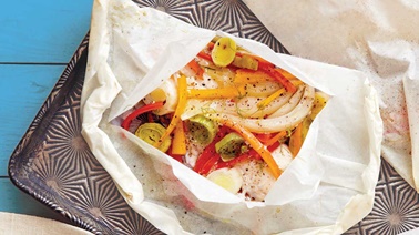 Steamed haddock with leeks, carrots & fennel 