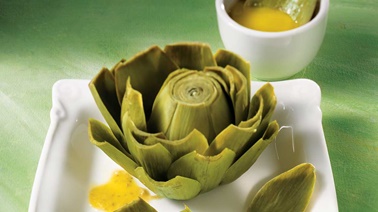 Artichokes with French vinaigrette