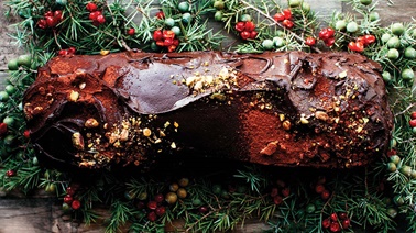 No-bake chocolate, puffed rice, and avocado yule log from Trois fois par jour