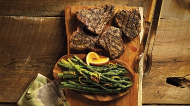 Veal chops and grilled asparagus from Josée di Stasio