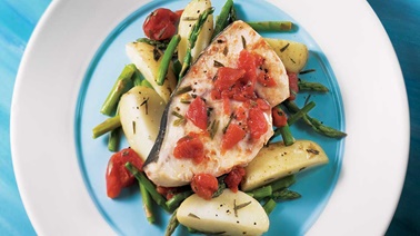 Swordfish with Potatoes and Asparagus
