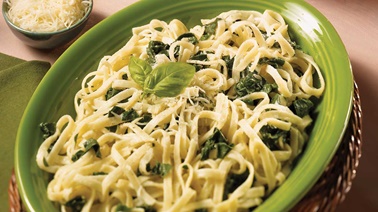 Goat cheese and spinach fettuccine Alfredo