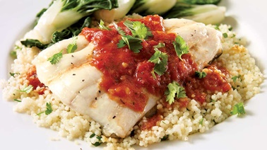 Greenland halibut fillets with spicy sauce