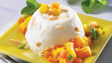 Vanilla-mango-papaya flan