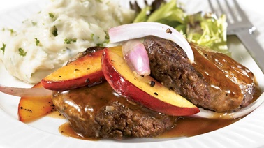 Bison patties with nectarines and shallots
