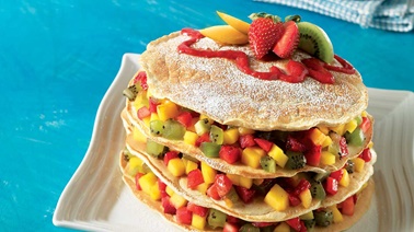 Gâteau-déjeuner aux crêpes multigrains et aux fruits