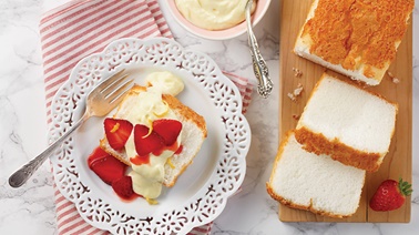 Angel food cake with lemon strawberry mousse