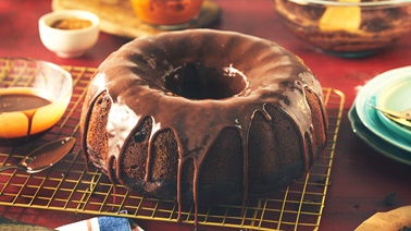 Chocolate pumpkin spice cake