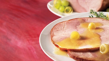 Braised ham, green grape sauce