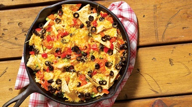 Nachos sur feu de camp