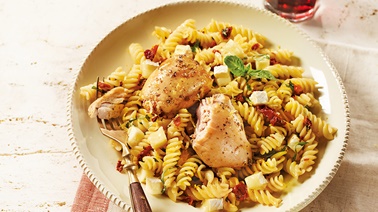 Quick italian pasta with chicken from Christian Bégin