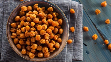 Crunchy & spicy chickpeas