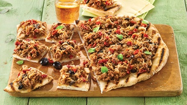 Onion, dried tomato, and ground veal pizza from Stefano Faita