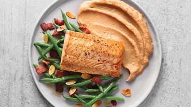 Salmon Pavé with Sautéed Green Beans & Bacon