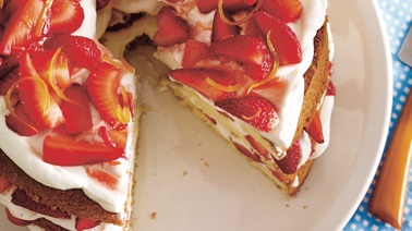 Strawberry and Lemon Shortcake by Ricardo