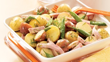 Salade-repas de pommes de terre grelots, de haricots et de jambon de Josée di Stasio