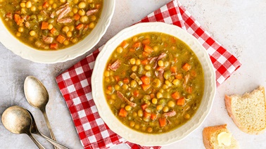 Old fashioned pea soup with ham