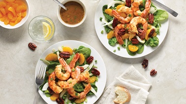 Salade tiède aux mandarines et aux crevettes piquantes