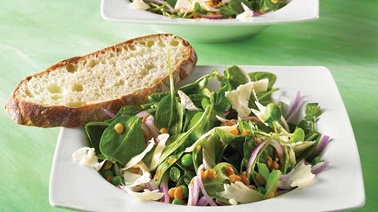 Spinach-lentil salad
