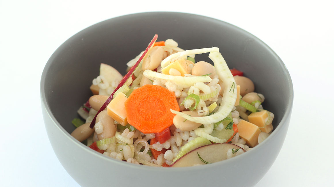 Barley-vegetable salad with Louis Cyr cheese