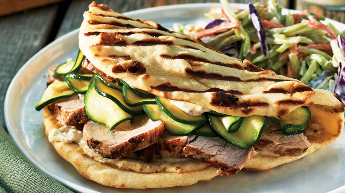 Quick pork sandwich with marinated zucchini