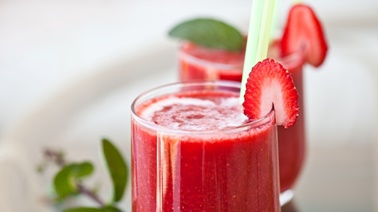 Smoothie sante fraise-carotte