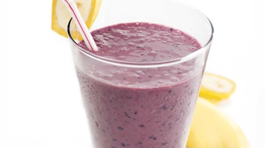 Chocolate-blueberry smoothie