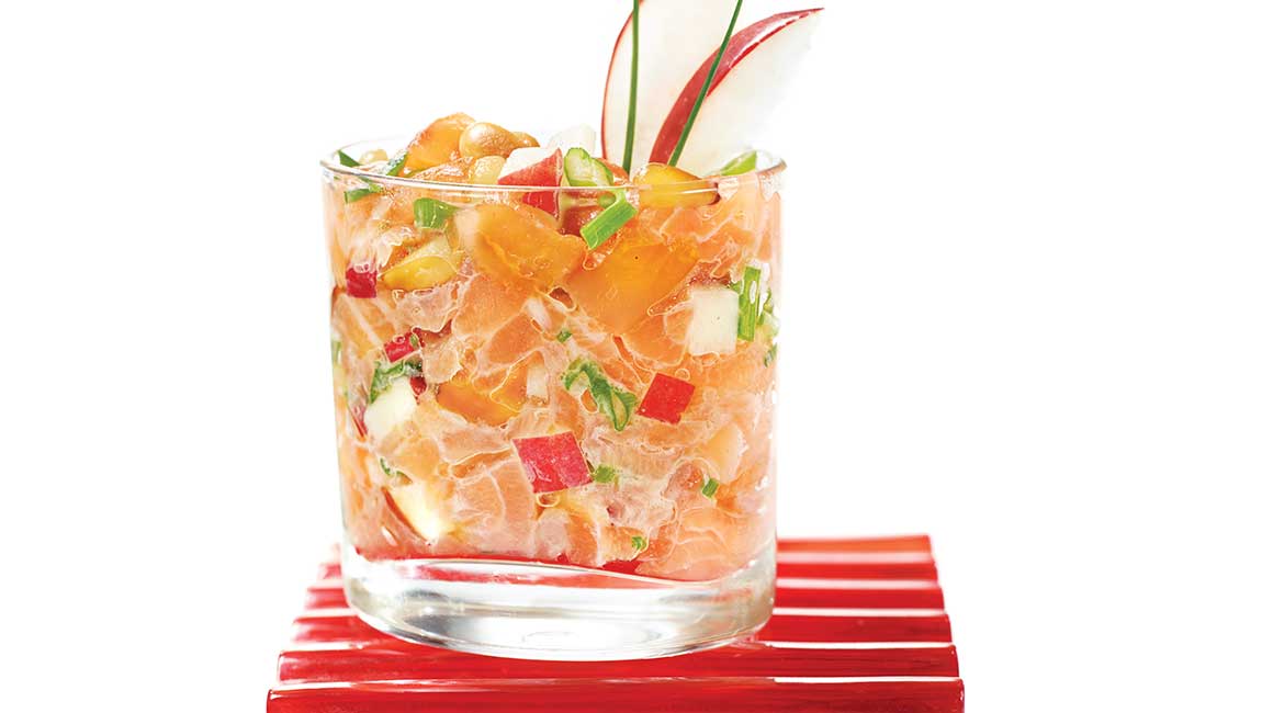 Two-salmon tartare with pine nuts and red apple from Geveviève Everell 