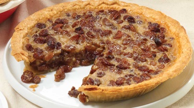 Old-fashioned raisin pie