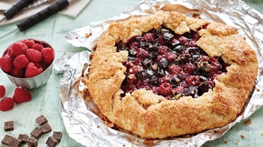 Rustic Berry and Dark Chocolat Tart