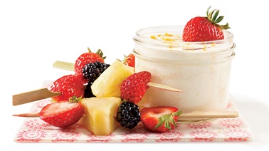 Cream cheese and Greek yogurt dip for fruit