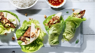 Beef and Pear Lettuce Wraps from Ricardo