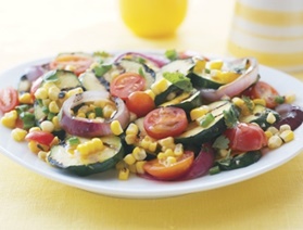Salade de légumes multicolore