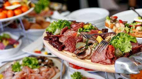 7 tips for organizing a buffet